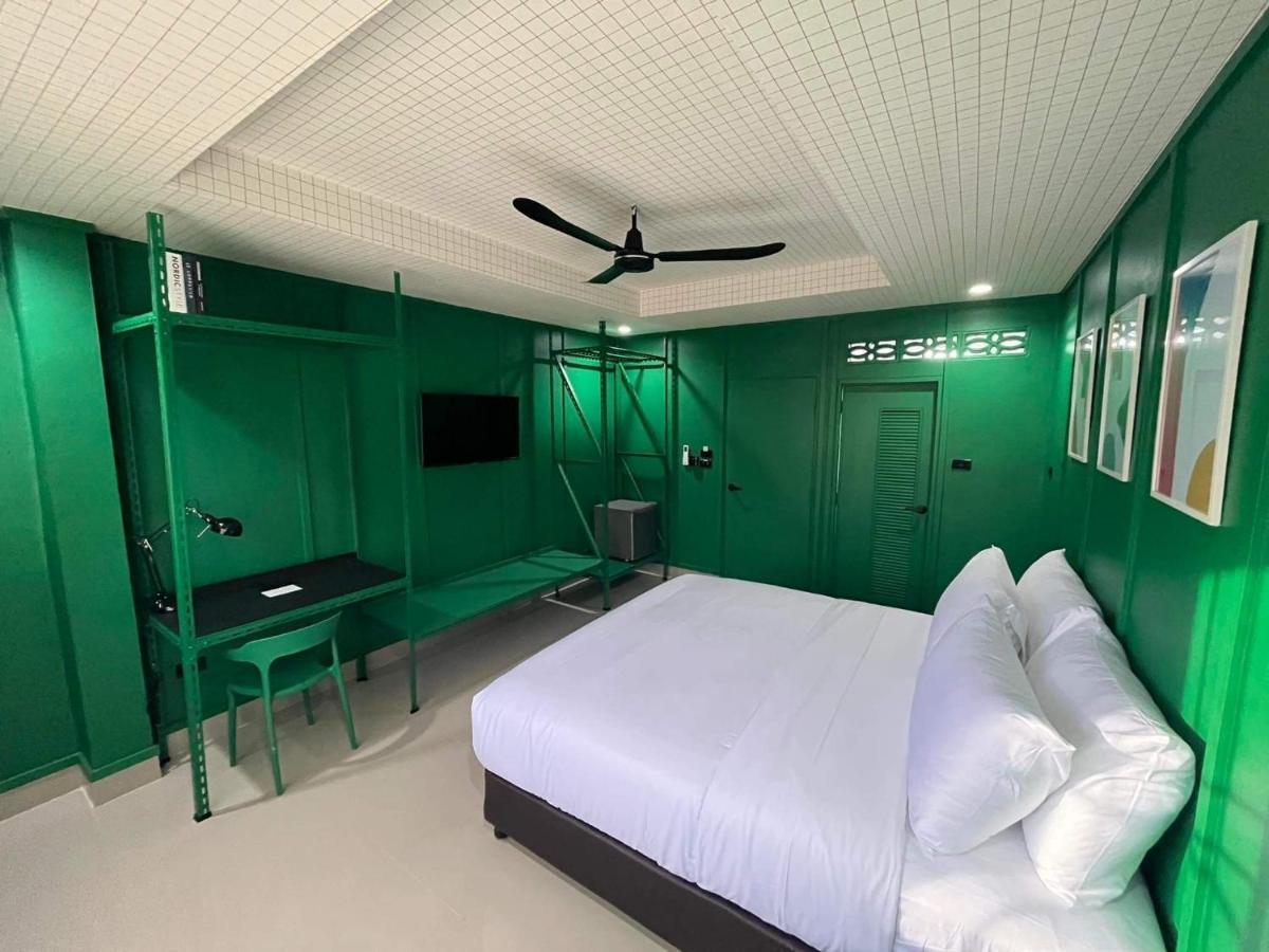 ส่าหรี บูทิก โฮเทล ป่าตอง ภูเก็ต Hotel Patong ภายนอก รูปภาพ